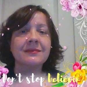 Meet your Posher, Daniela